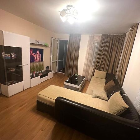 Chaika Sea Apartment Varna Bagian luar foto