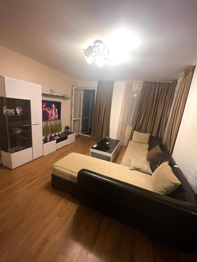 Chaika Sea Apartment Varna Bagian luar foto