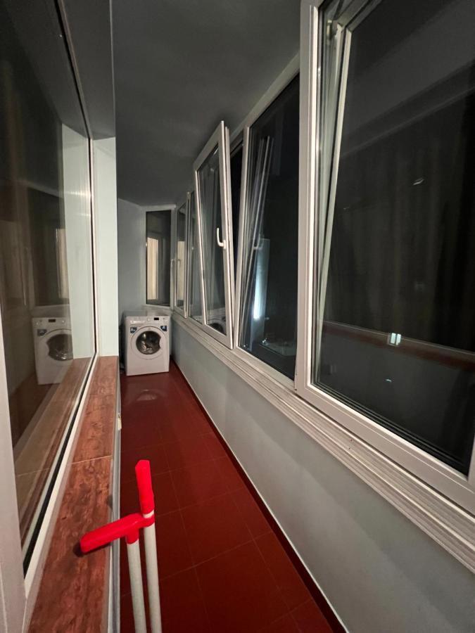 Chaika Sea Apartment Varna Bagian luar foto